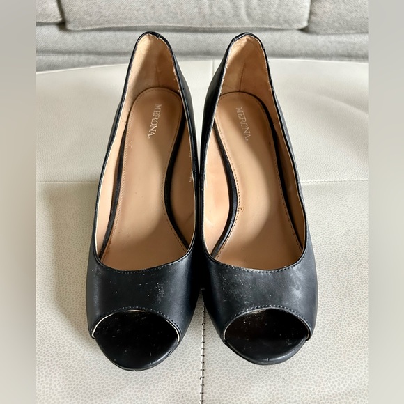 Stacked Wedge Heels Size 8 Black Peep Toe Career Office Vegan - Picture 1 of 7